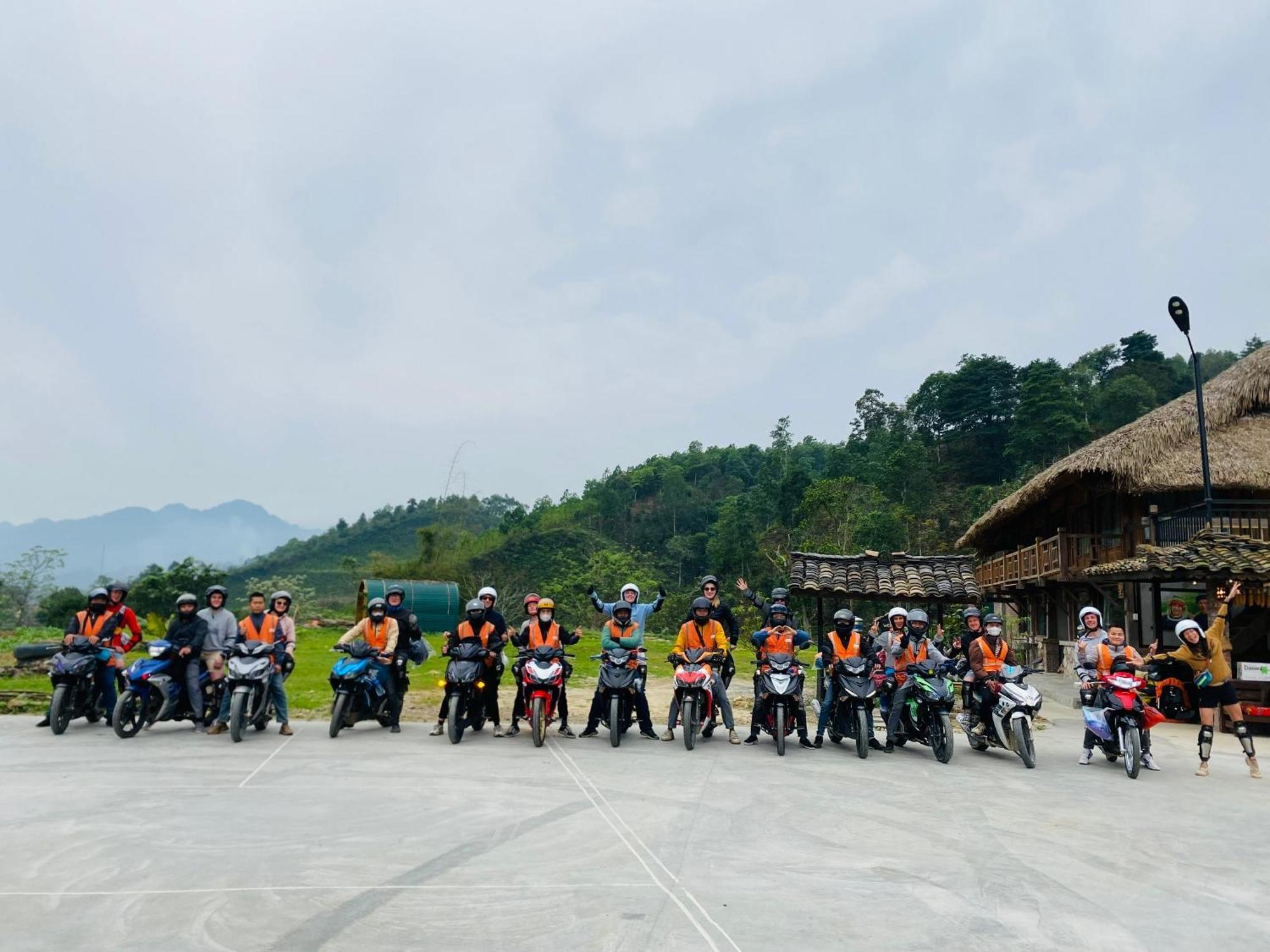 Ban Bang Ecolodge Tours & Motorbike Rental Хазянг Екстер'єр фото